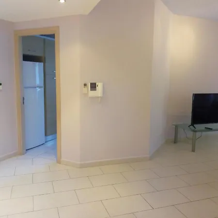 Апартаменты Beautiful 3-bed In Strovolos *