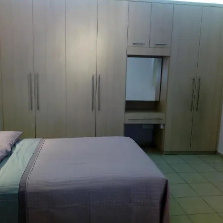Beautiful 3-bed In Strovolos Апартаменты