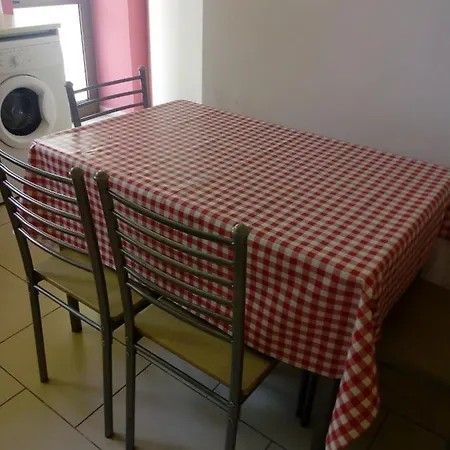 Beautiful 3-bed In Strovolos Никосия
