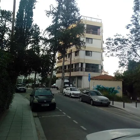 Beautiful 3-bed In Strovolos
