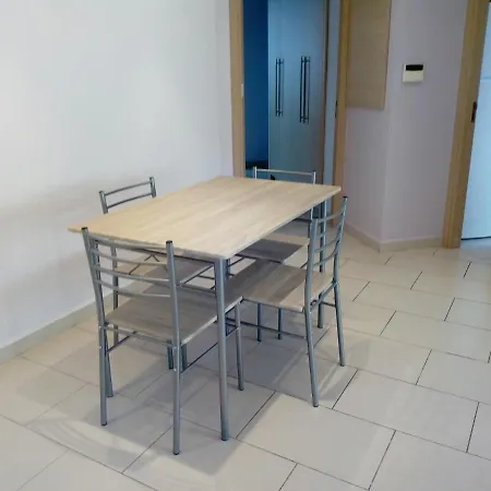Διαμέρισμα Beautiful 3-bed In Strovolos